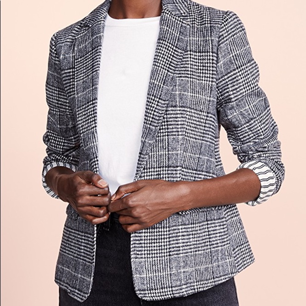 Cupcakes & Cashmere Bela Plaid Blazer - Si…